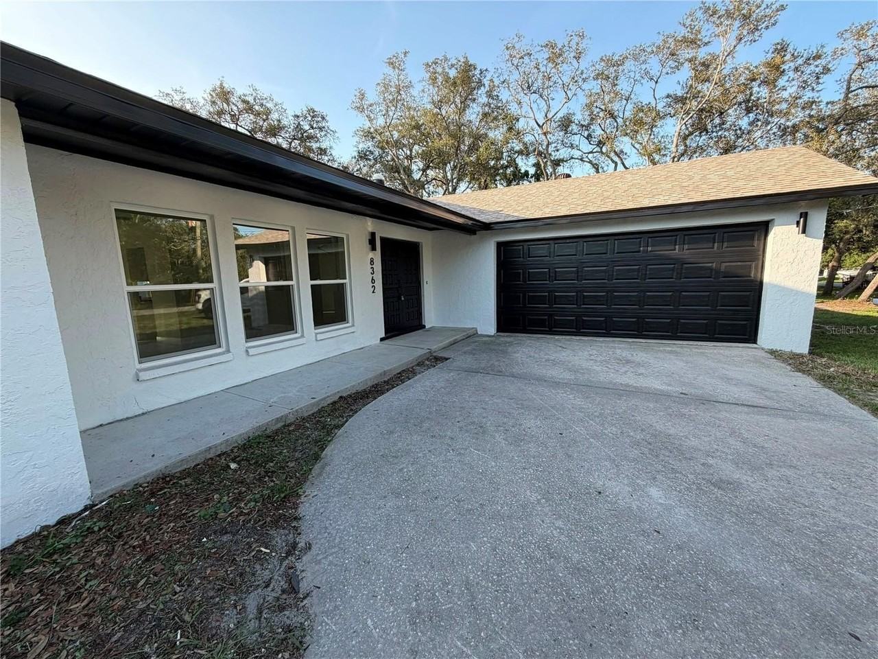 8362 Tranquil Dr - Photo 2 of 25