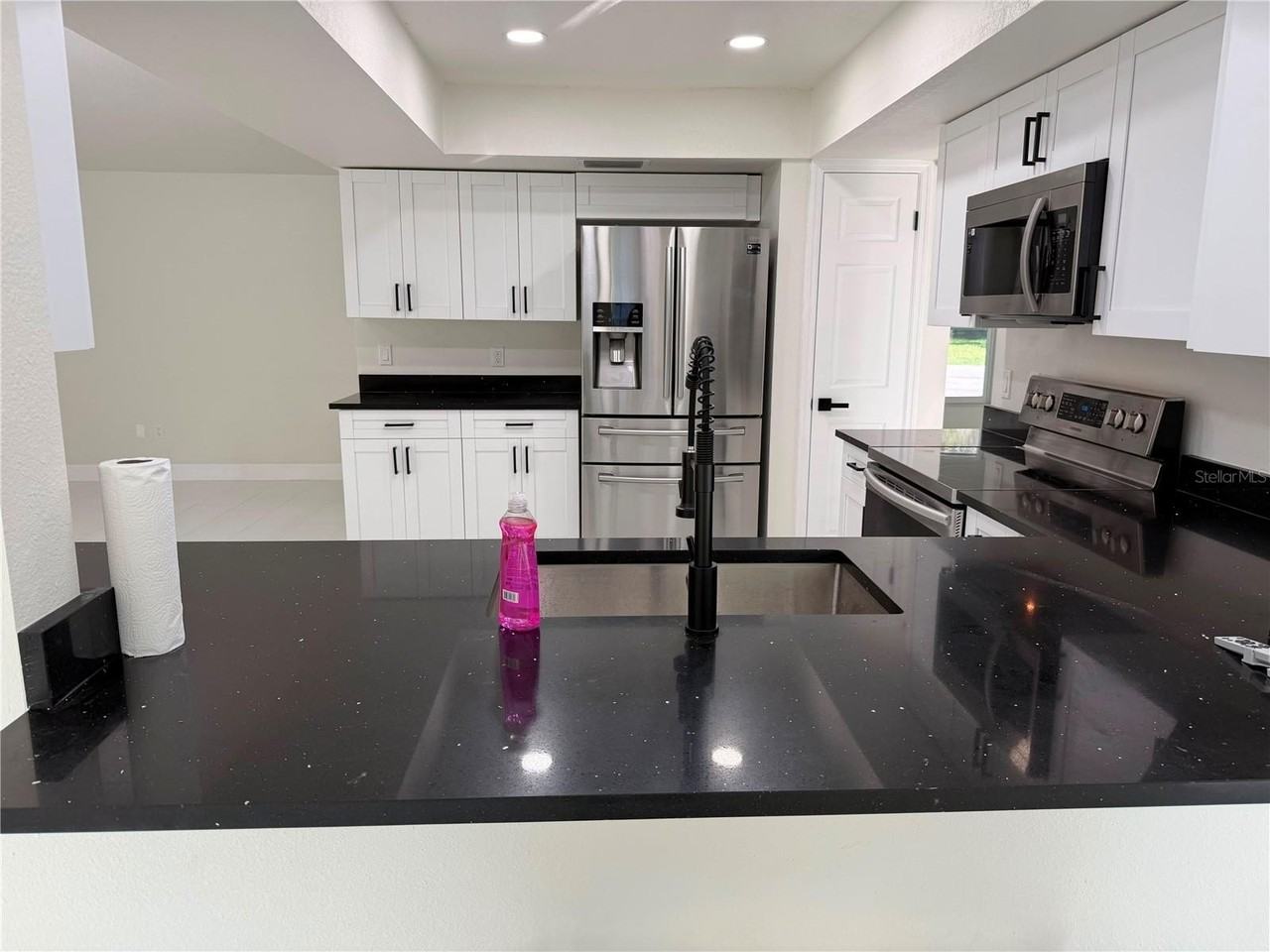 8362 Tranquil Dr - Photo 6 of 25