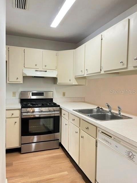 1004 New Bedford Dr - Photo 5 of 13