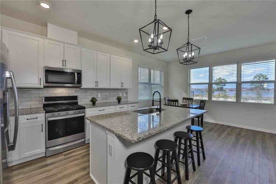 3323 Monroe Meadows Dr - Photo 3 of 29
