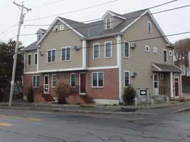 featured image of 1581 Commercial St #5