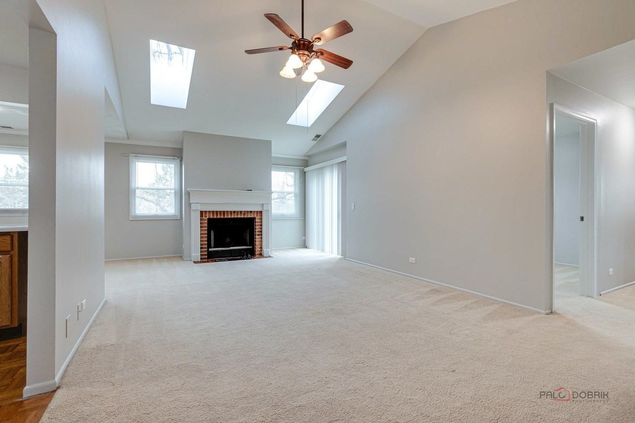311 Glasgow Ln #Z2 - Photo 4 of 25