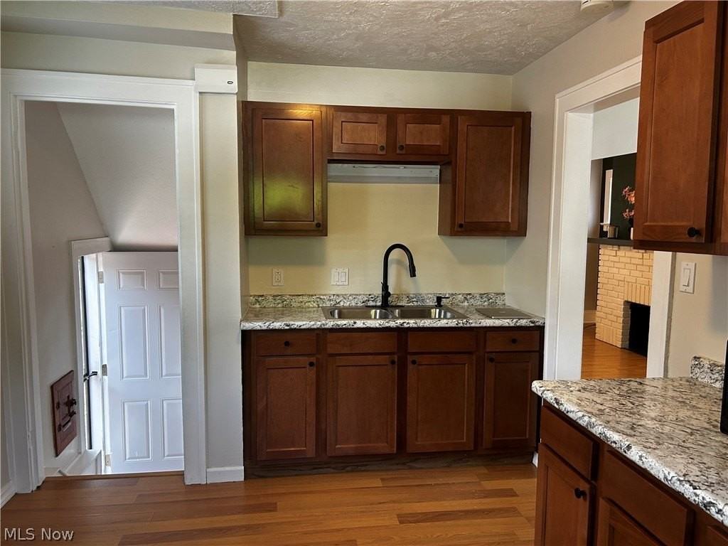 3383 W 128th St - Photo 3 of 28