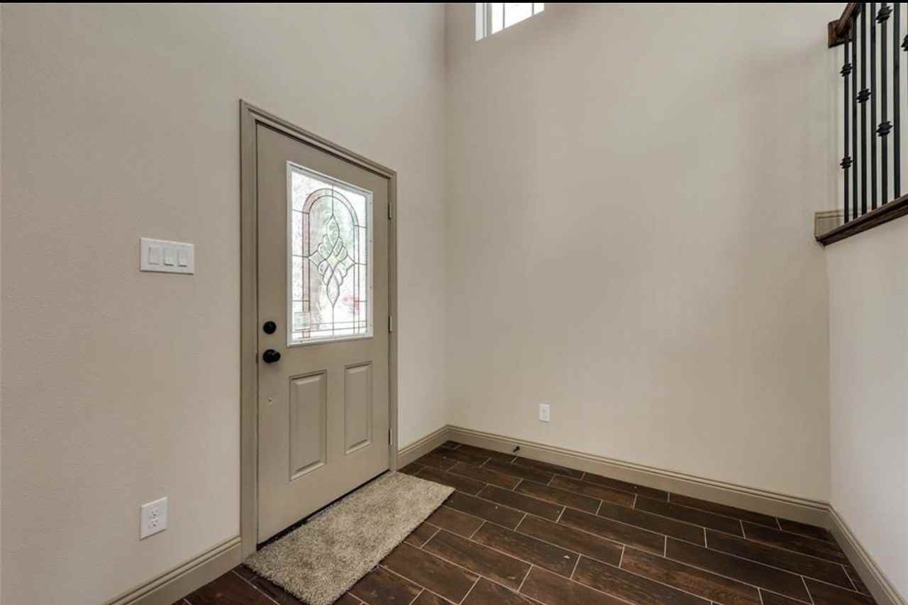 5967 Wisdom Creek Dr - Photo 2 of 12