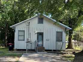304 Carmel Dr - Photo 1 of 1