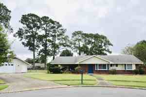 featured image of 101 Boxwood Dr