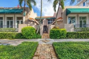 featured image of 200 Cocoanut Ave #7