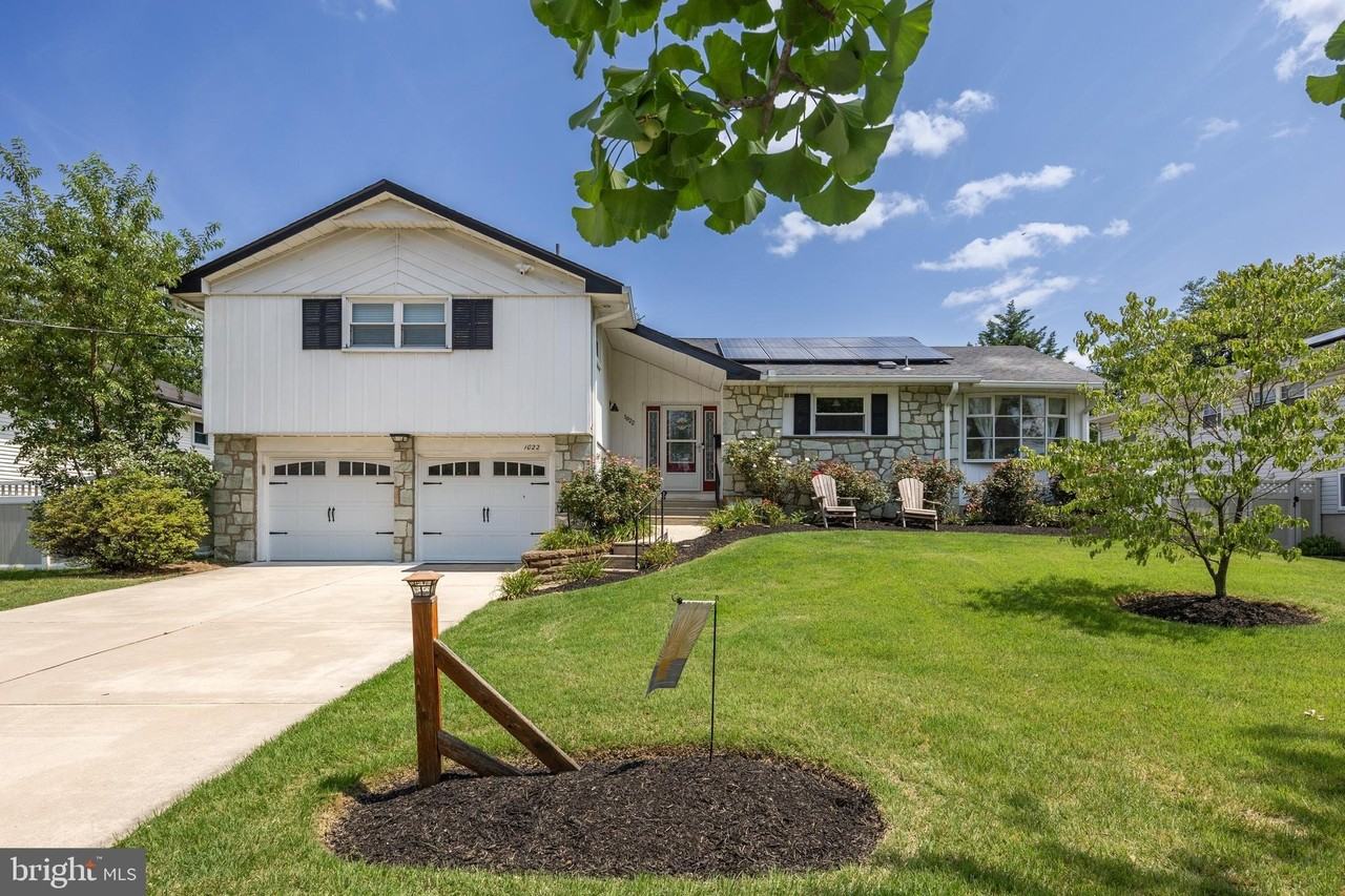 1022 Haral Pl - Photo 2 of 36