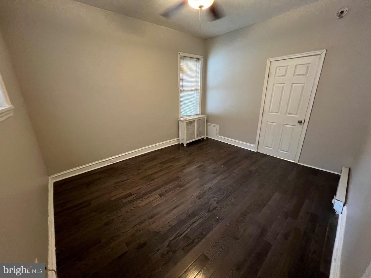 521 S 41st St #1R - Photo 6 of 13