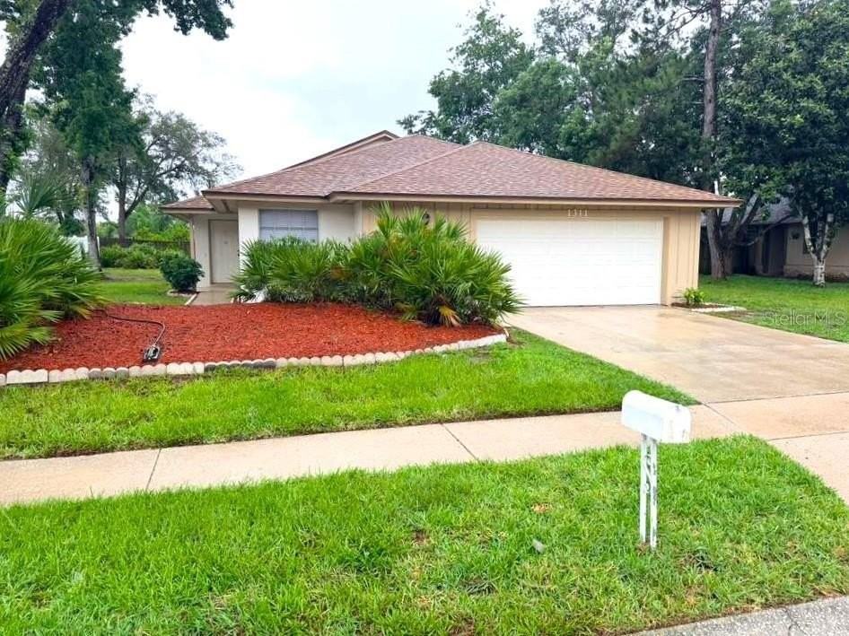 1311 Alfonzo Cir