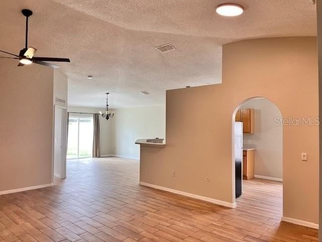 31810 Inkley Ct - Photo 3 of 20
