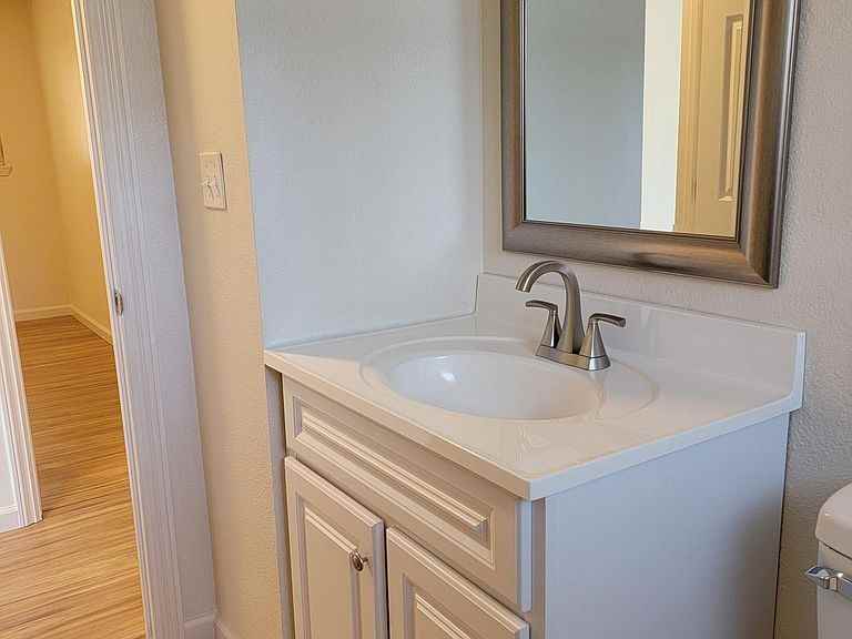 3596 Mercury Drive - Photo 2 of 10