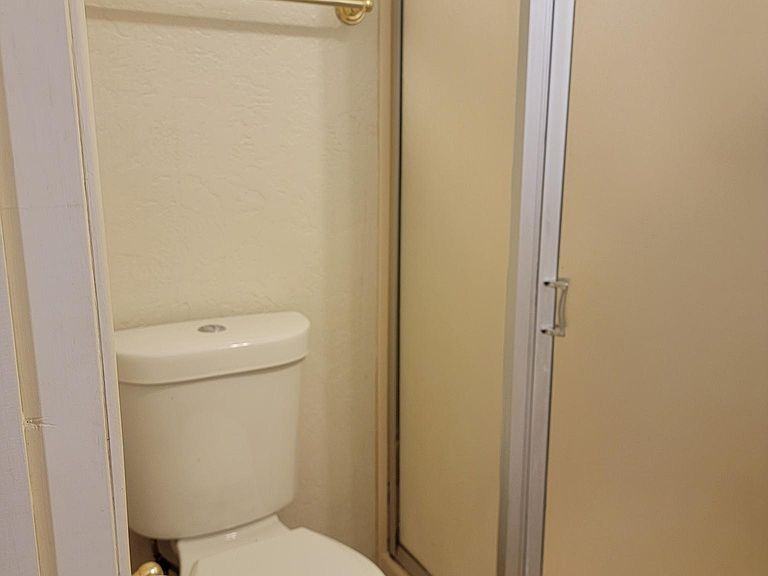 3596 Mercury Drive - Photo 4 of 10