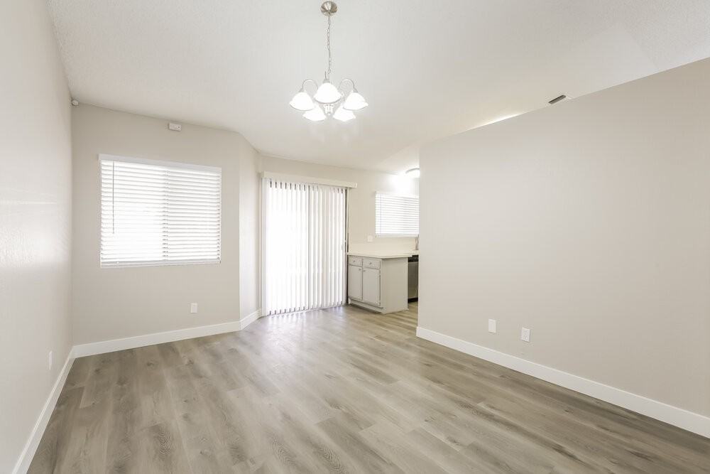 1330 White Dr - Photo 5 of 16