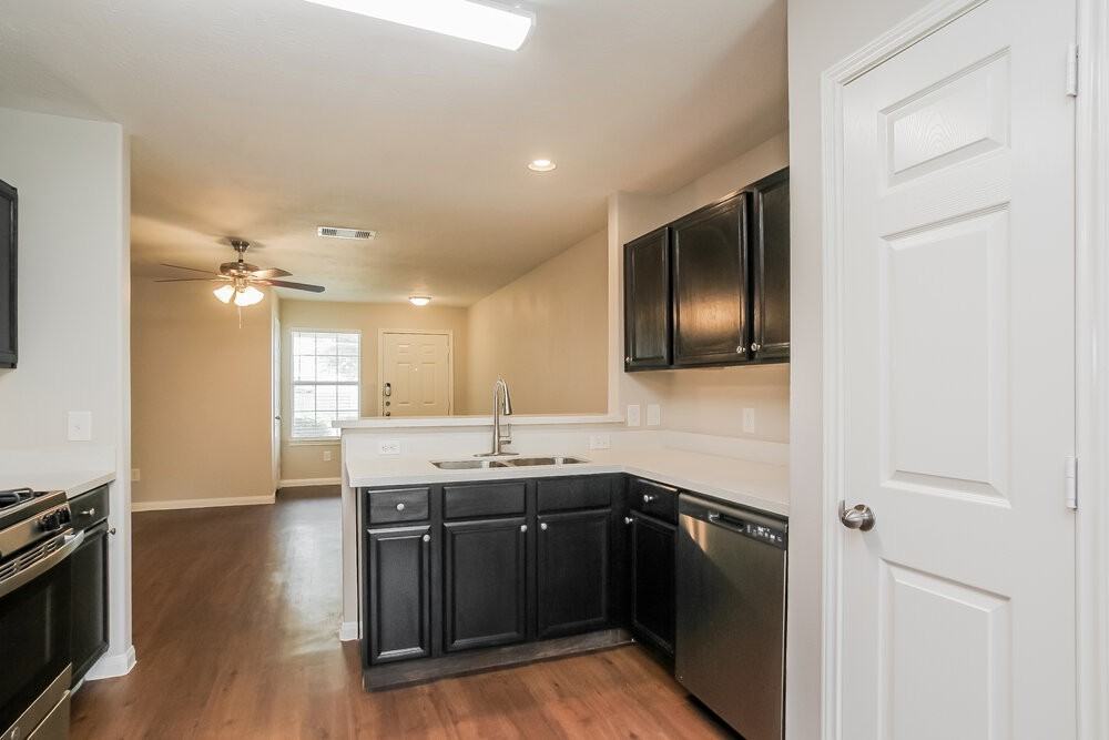 3626 Maris Way - Photo 7 of 17