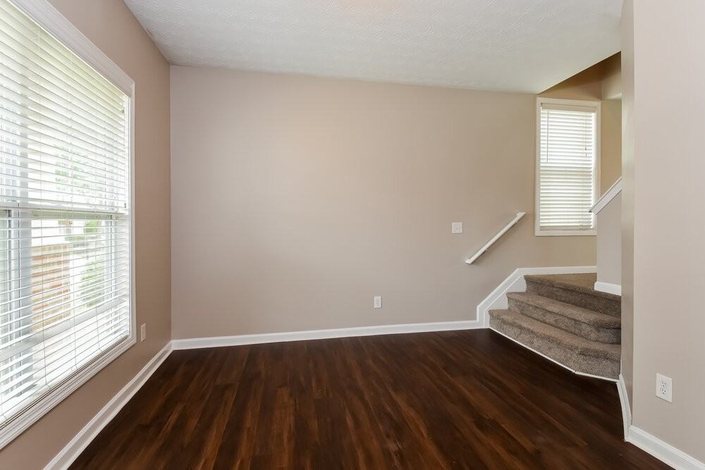 109 Plumeria St - Photo 5 of 18