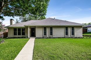 708 Village Green Dr - Photo 1 of 1