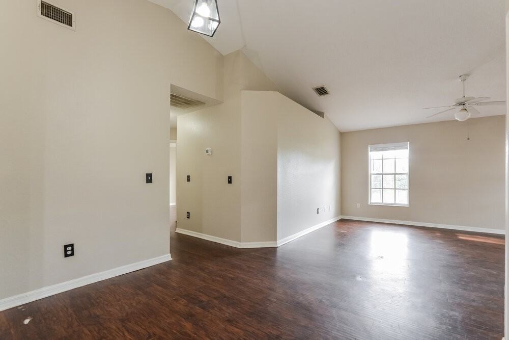 208 Diamond Ridge Blvd - Photo 7 of 16