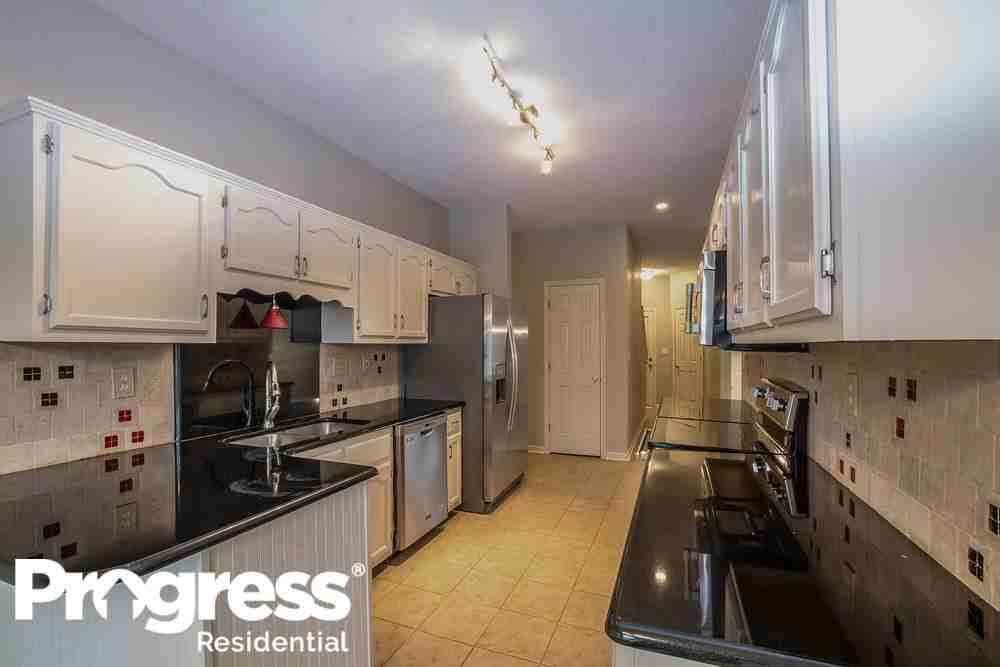 8595 Bell Ridge Dr - Photo 5 of 16
