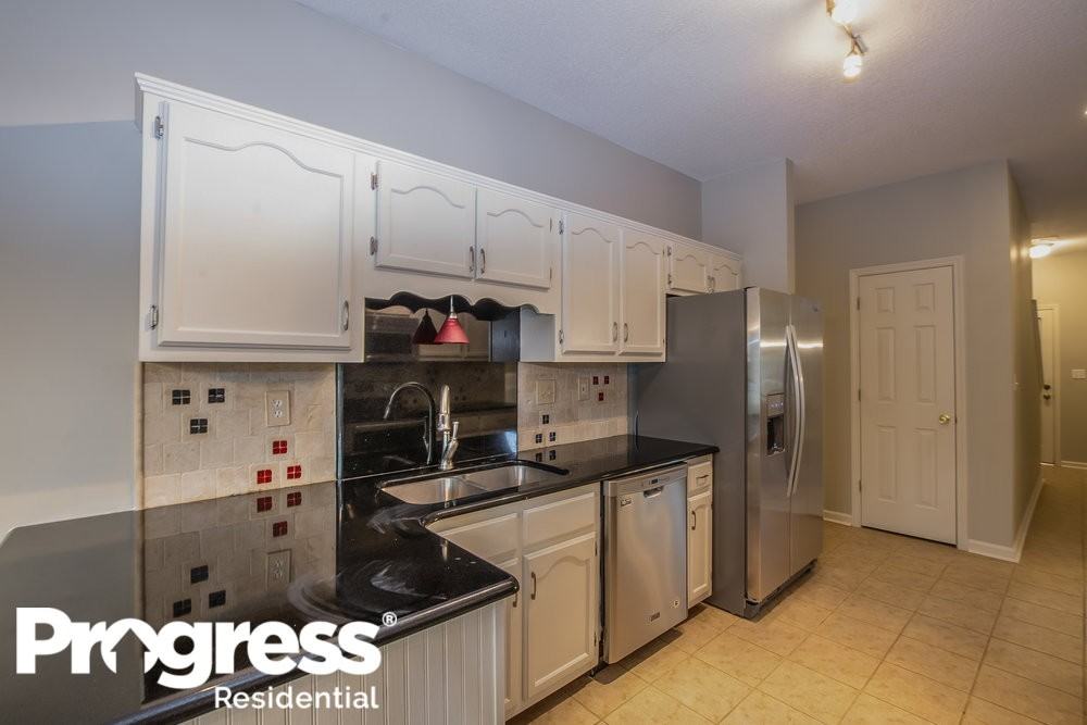8595 Bell Ridge Dr - Photo 6 of 16
