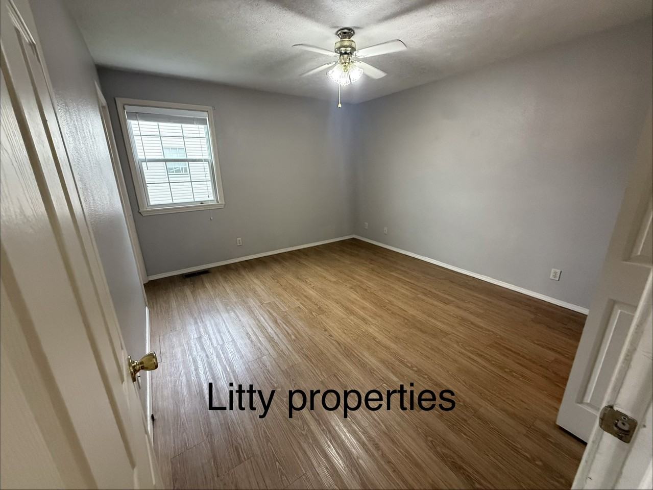 1509 Fair Park Cir #1 - Photo 4 of 8