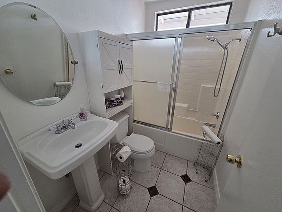 22852 Springdale Drive - Photo 2 of 8