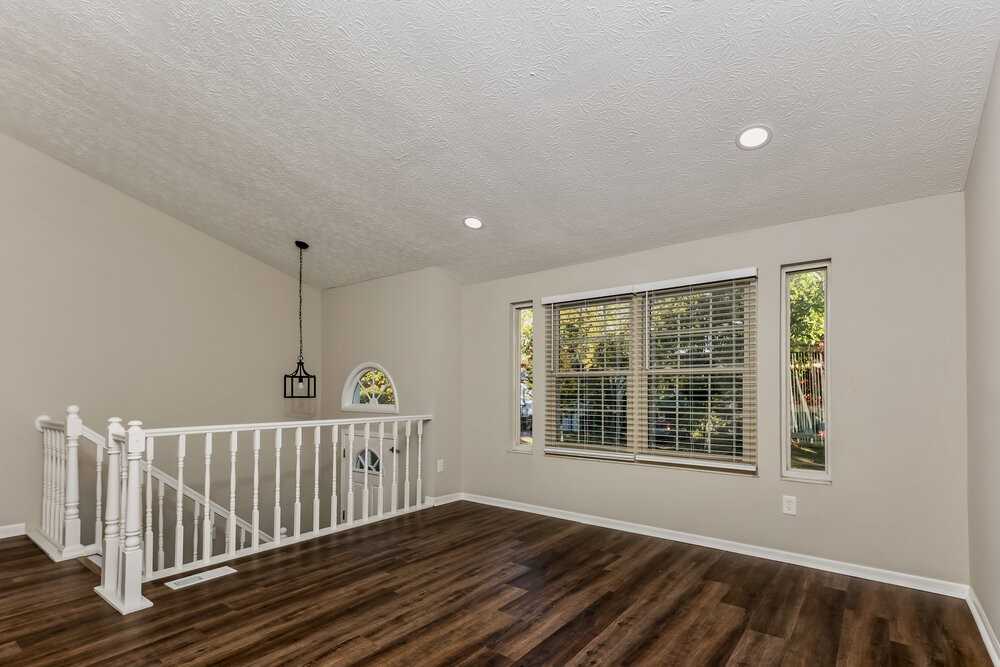 5305 Davidson Rd - Photo 3 of 15