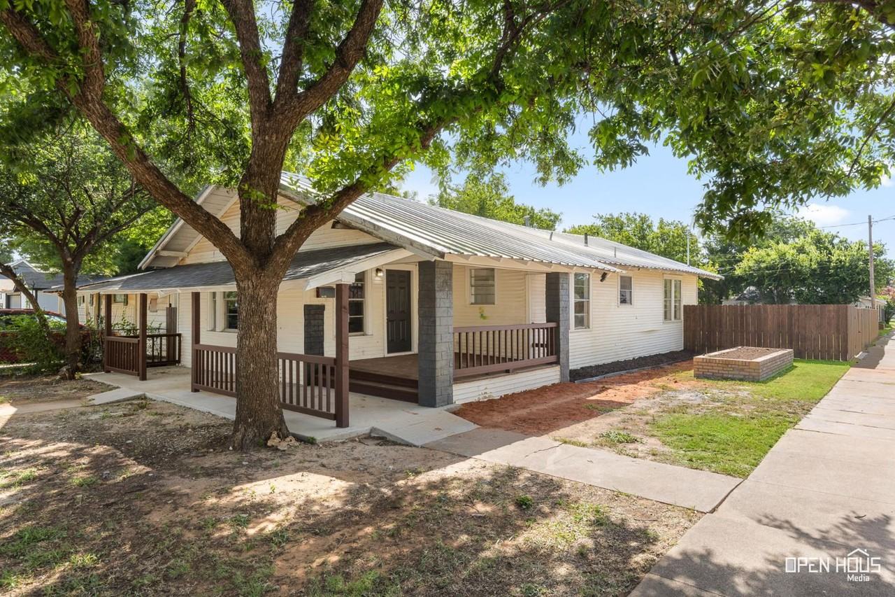 1415 Fillmore St - Photo 2 of 20