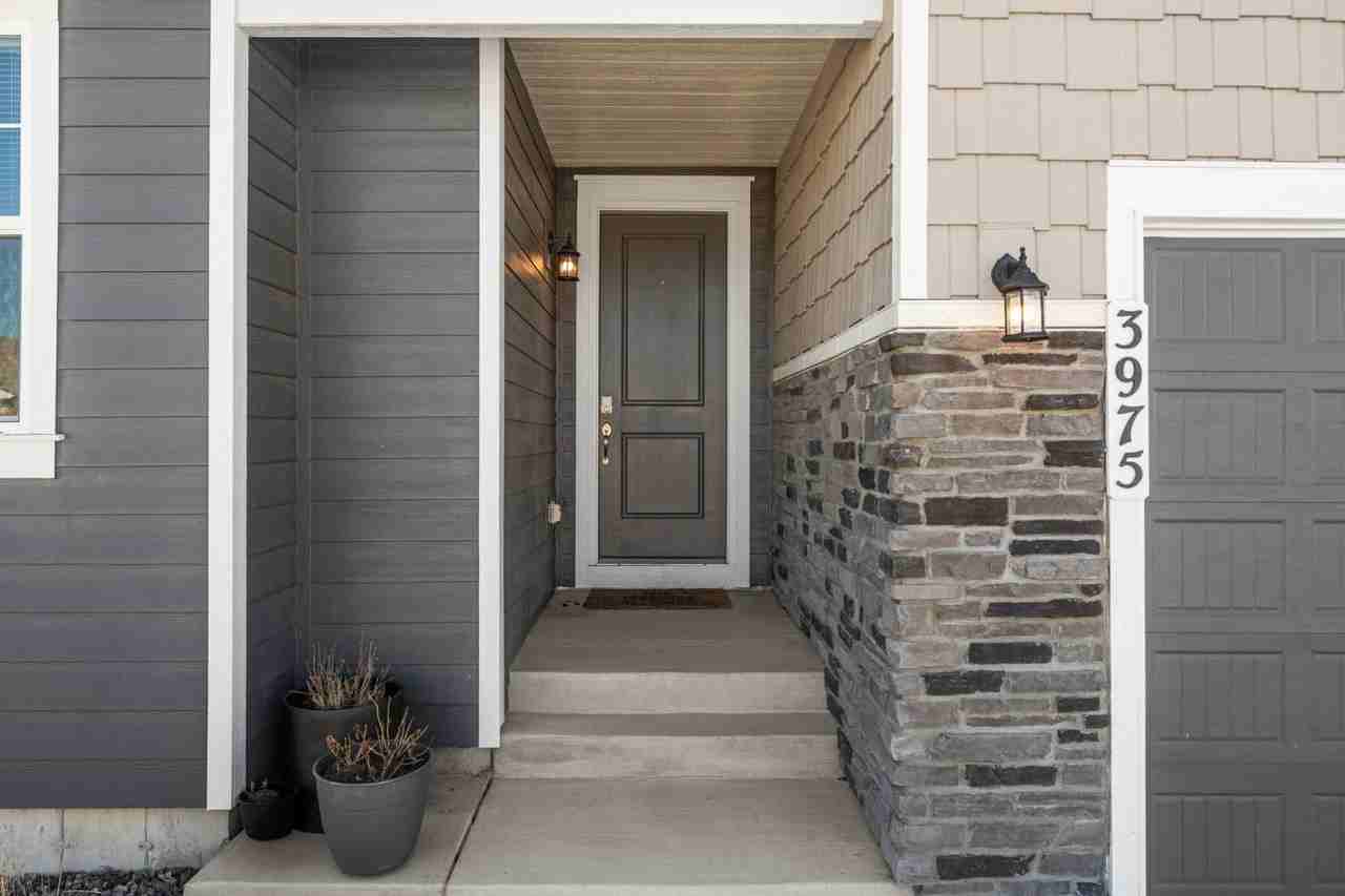 3975 Ivy Hill Dr - Photo 5 of 20