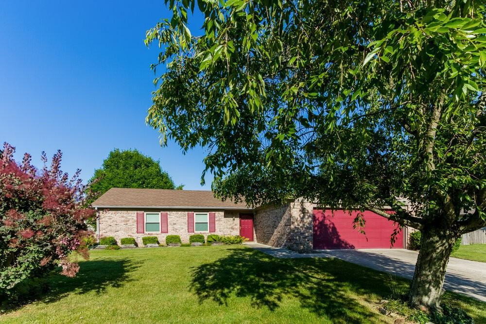 7665 Geist Estates Dr - Photo 2 of 15