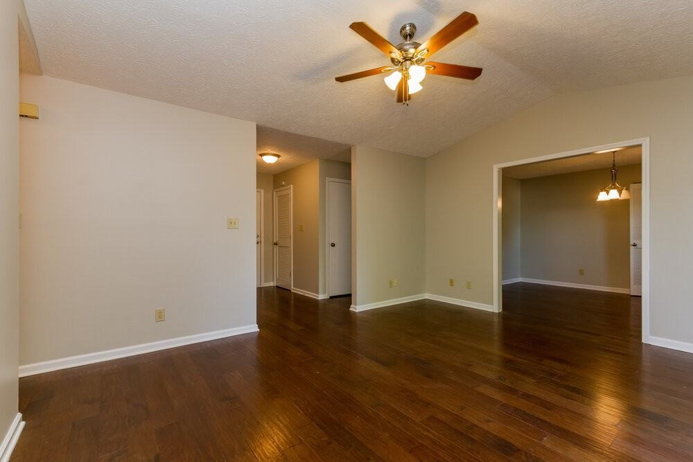 7665 Geist Estates Dr - Photo 4 of 15