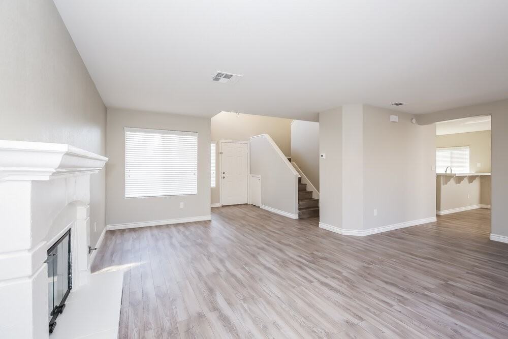 1814 La Villa Dr - Photo 5 of 17