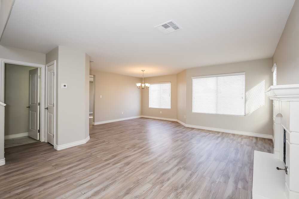 1814 La Villa Dr - Photo 6 of 17