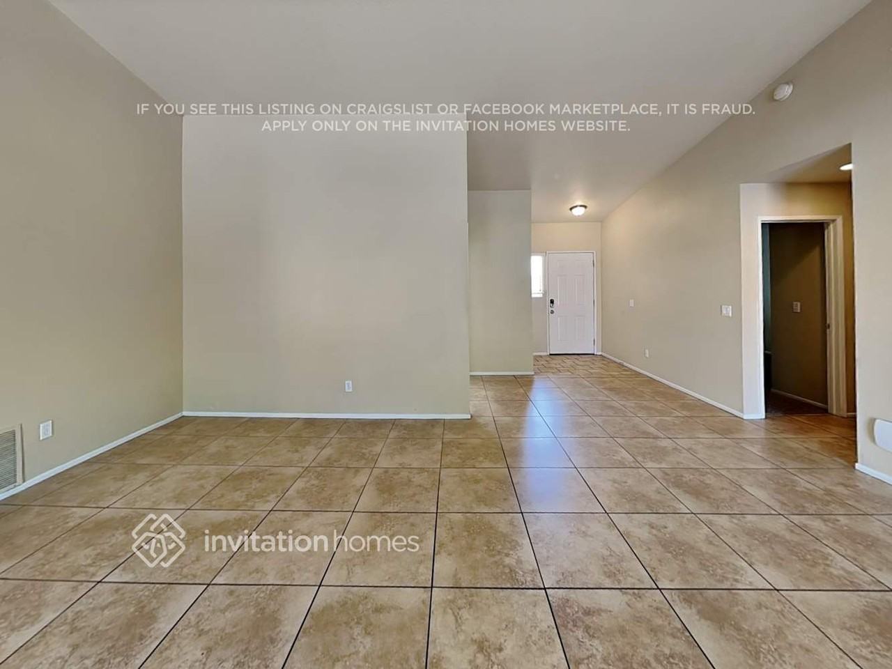 2628 N Maple Ave - Photo 4 of 20