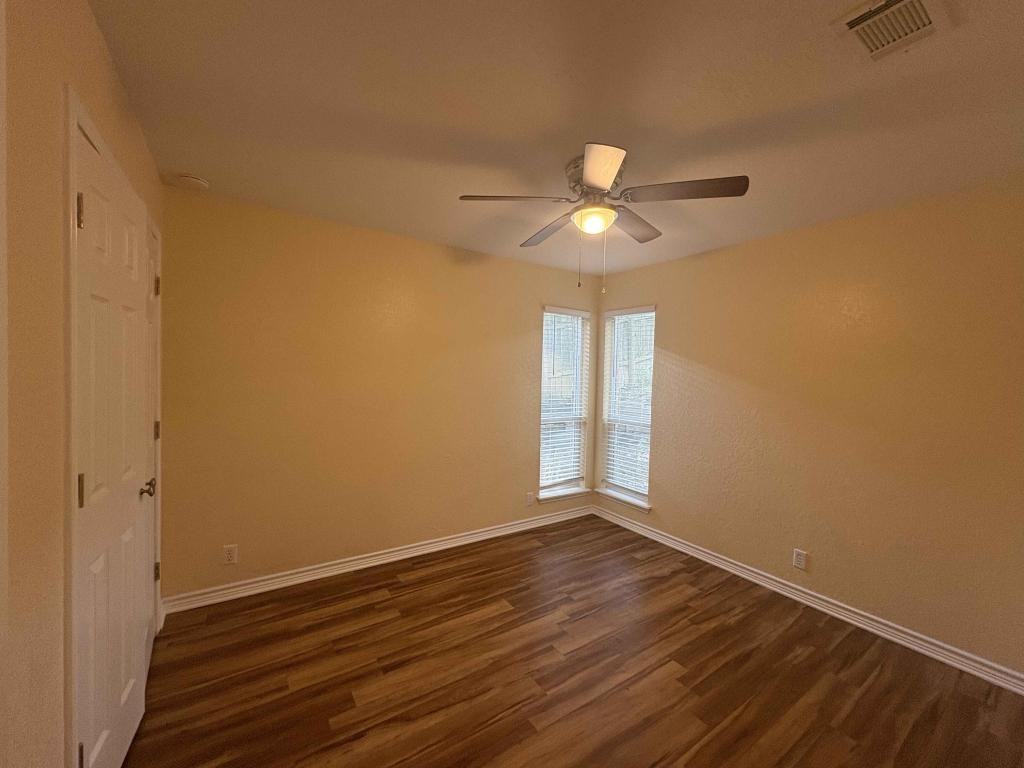 7247 Rimwood - Photo 7 of 15