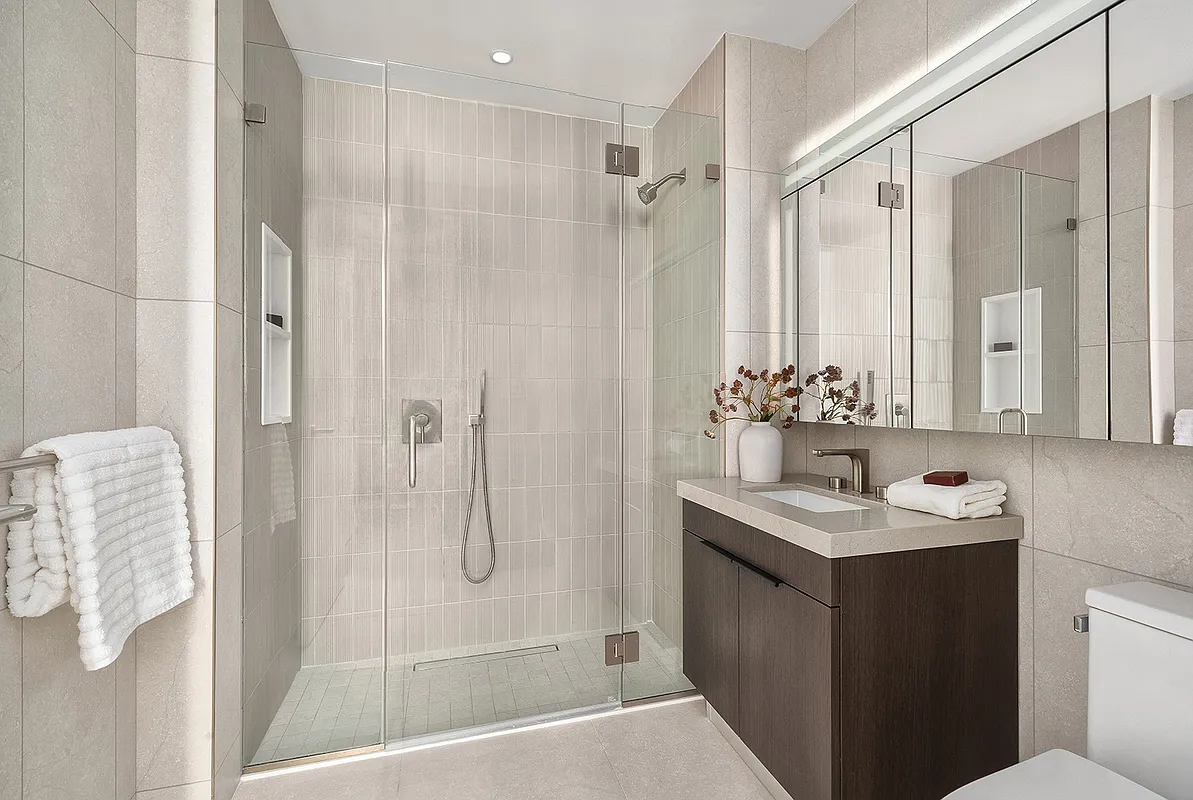 162 East 36th Street #18C - Photo 6 of 15
