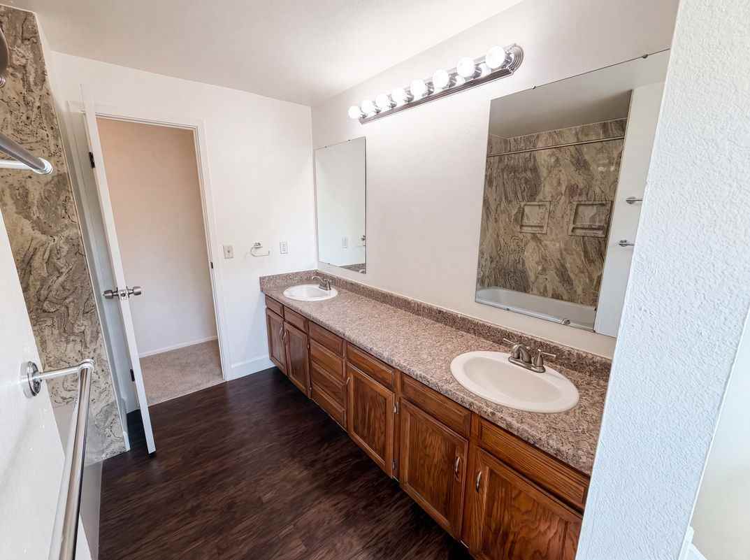 203 South 16th Avenue - Photo 7 of 9
