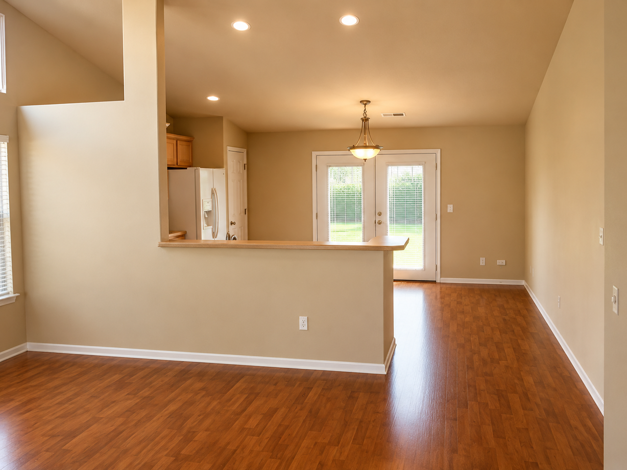 6613 Northeast 166th Avenue - Photo 7 of 10