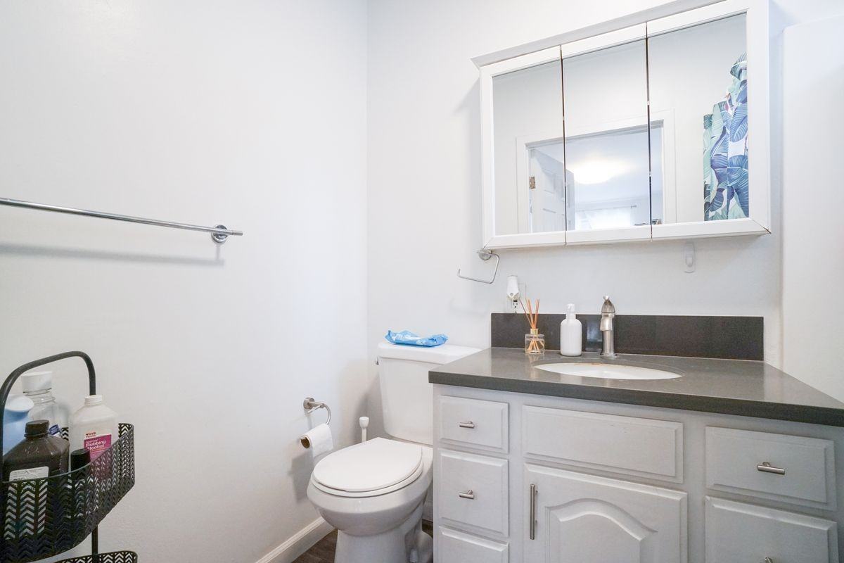 2667 Cimarron St - Photo 3 of 3