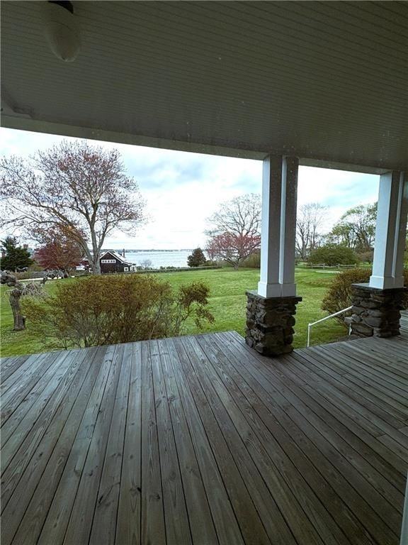 39 Walcott Ave