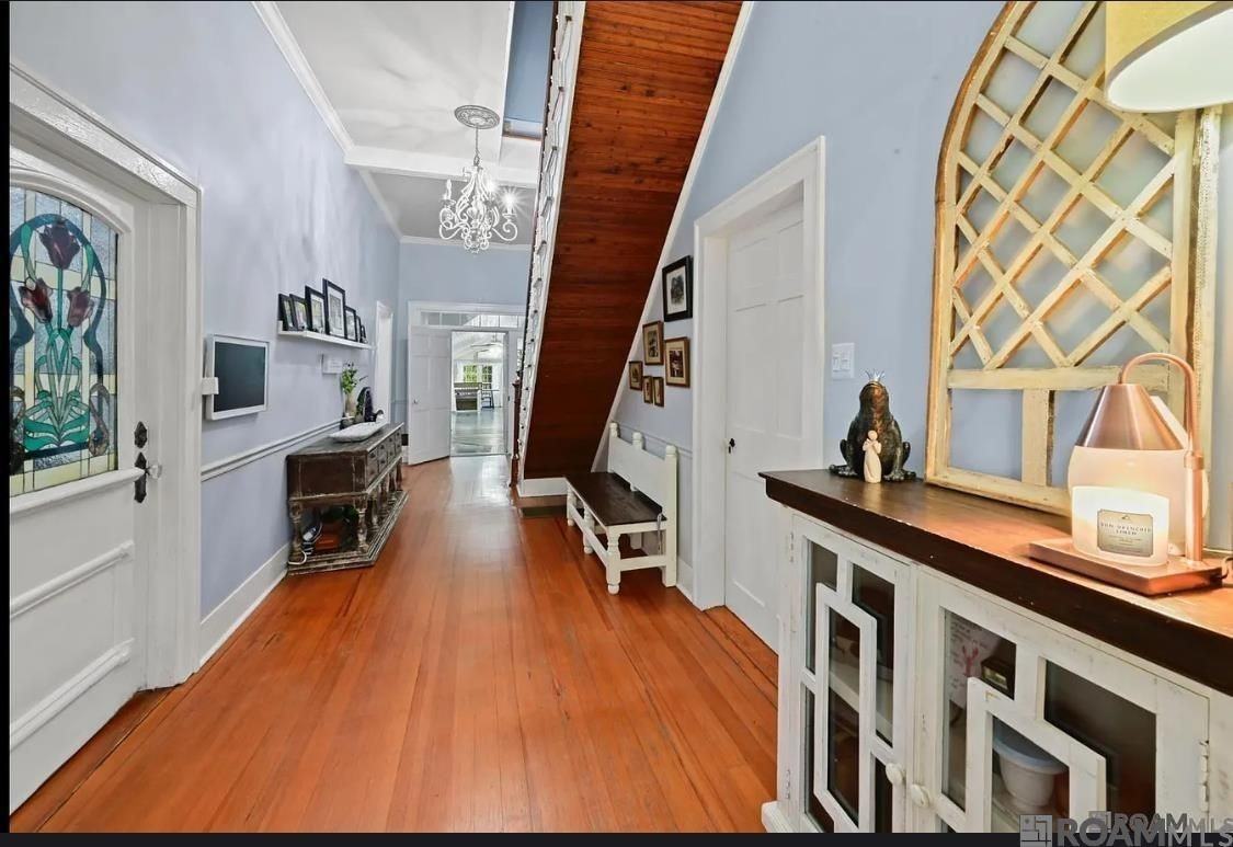 3222 College St - Photo 3 of 9