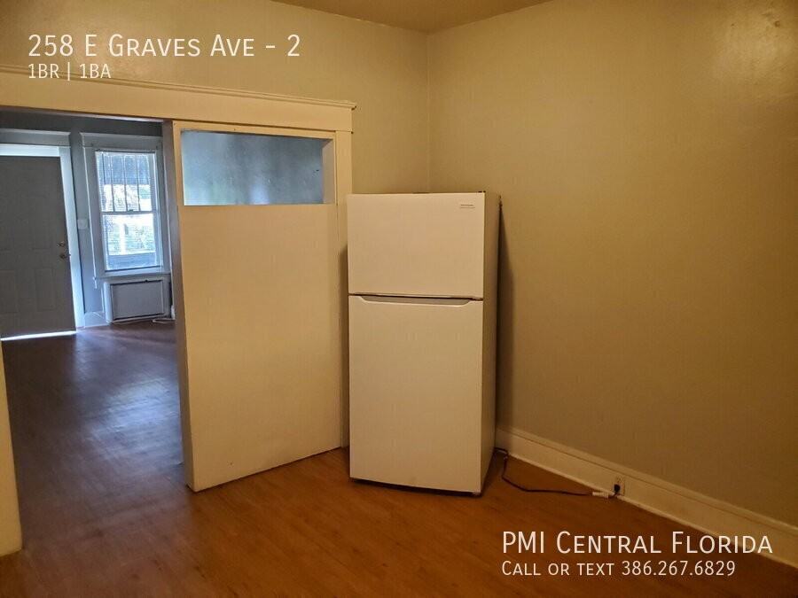 258 E Graves Ave #2 - Photo 7 of 12