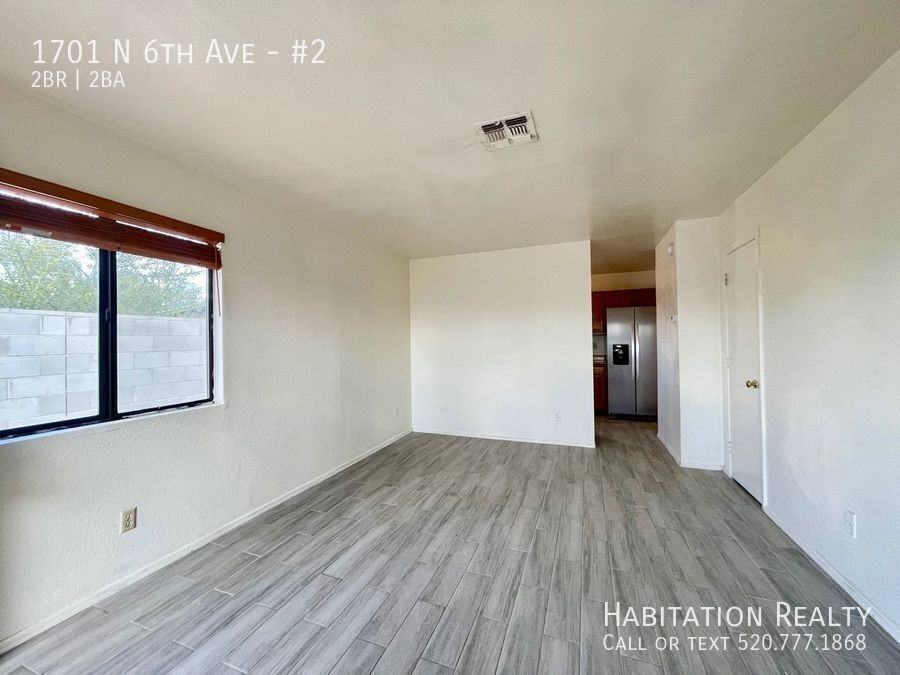 1701 N 6th Ave #2 - Photo 5 of 15