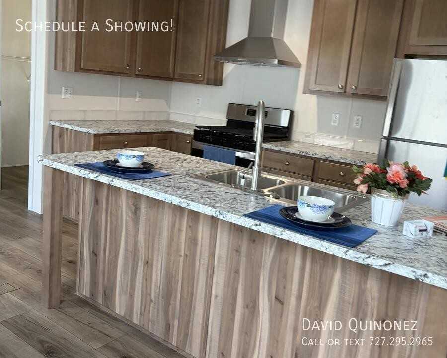 113 Azalea Ave - Photo 3 of 17