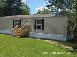 featured image of 32 Luke Dr #32