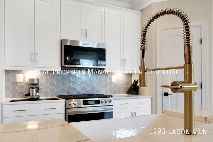 1293 Laconia Ln - Photo 6 of 28
