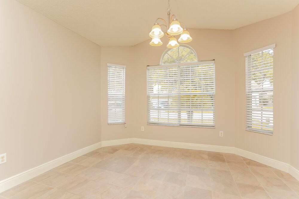 813 Shell Ln - Photo 5 of 16