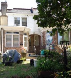 429 S 3rd St - Photo 4 of 19