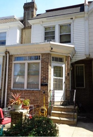 429 S 3rd St - Photo 5 of 19