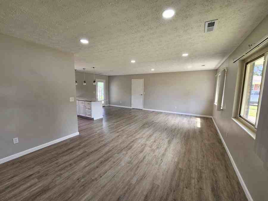 7779 Cedar Wood Cir - Photo 2 of 22